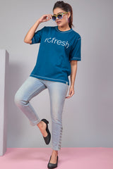 WOMENS TYPOGRAPHY OVERSIZED T-SHIRT