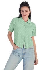 TEXTURED SHORT SLEEVE CROP SHIRT