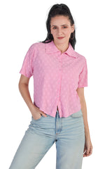 TEXTURED SHORT SLEEVE CROP SHIRT